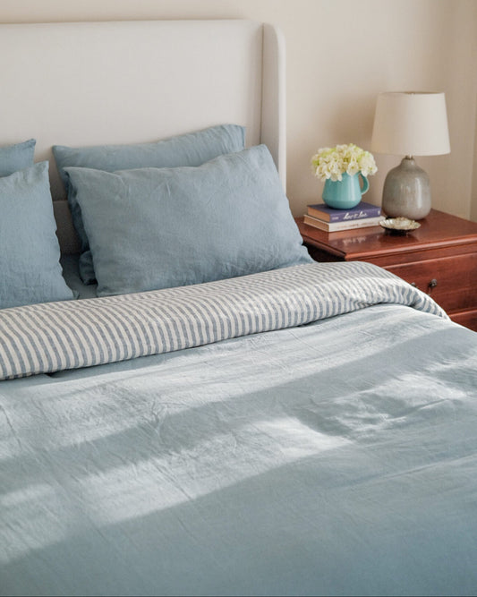 Double Sided Linen Duvet Cover in Mist/Mist Stripe