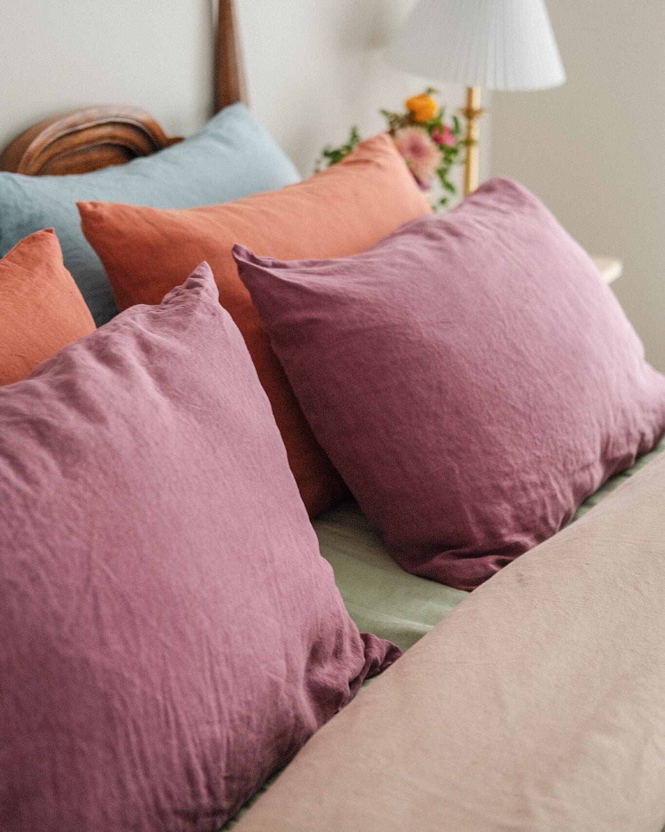 Linen Pillowcase Set in Raspberry