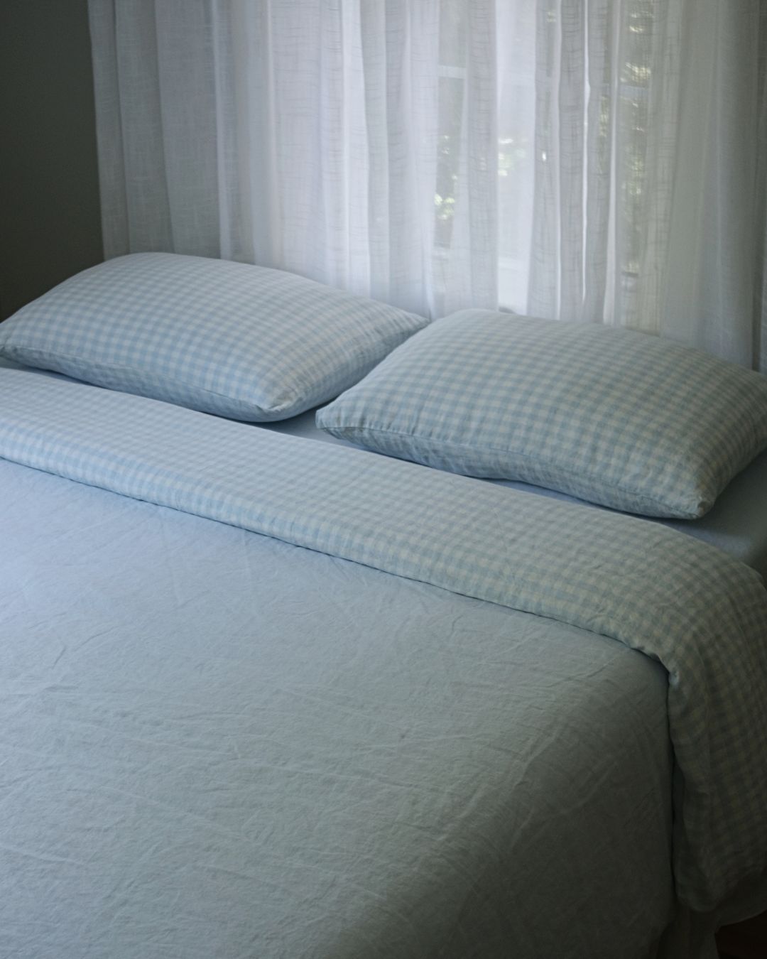 Linen Pillowcase Set in Sky Gingham