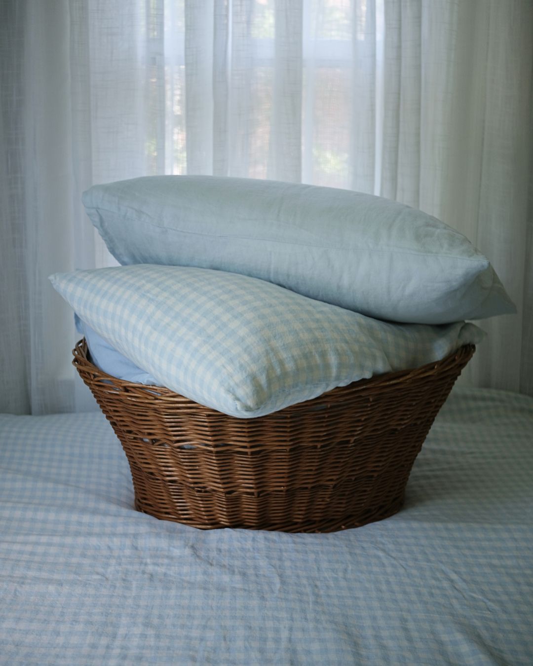 Linen Pillowcase Set in Sky