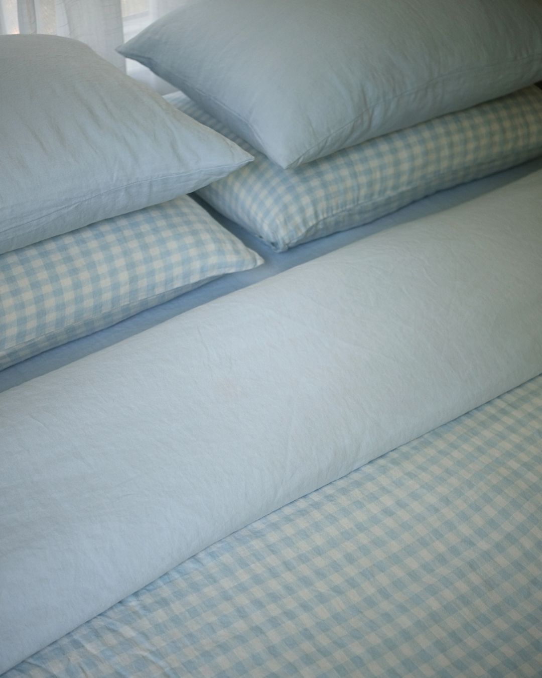 Double Sided Linen Duvet Cover in Sky / Sky Gingham
