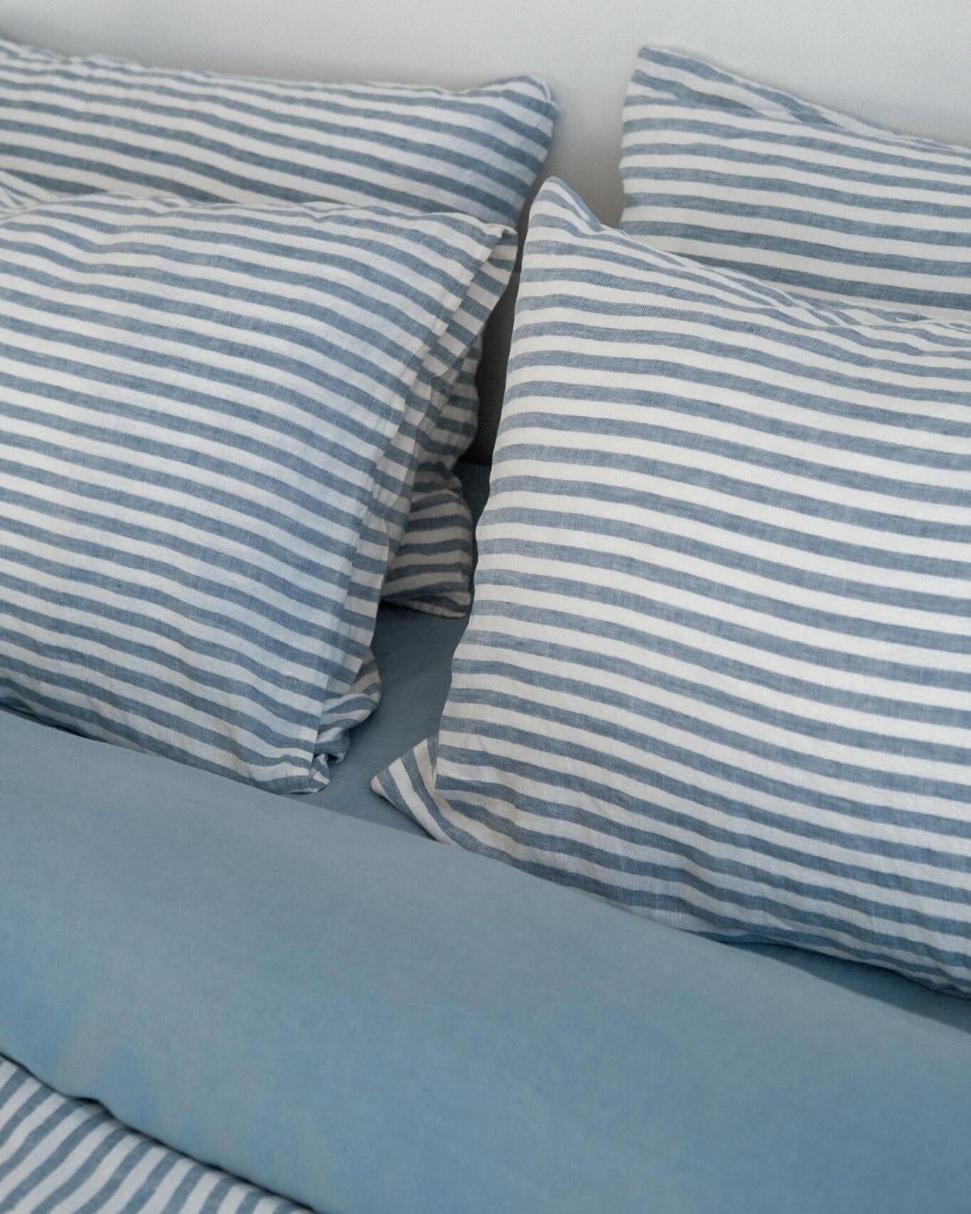 Linen Pillowcase Set in Mist Stripe