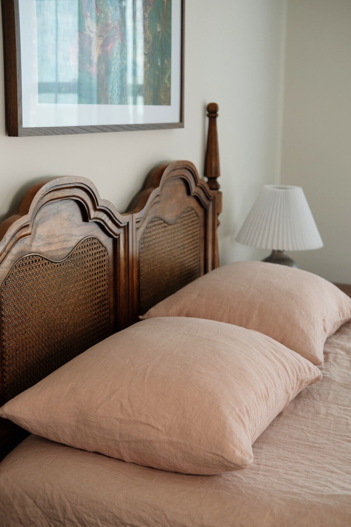 Linen Pillowcase Set in Pink Sand